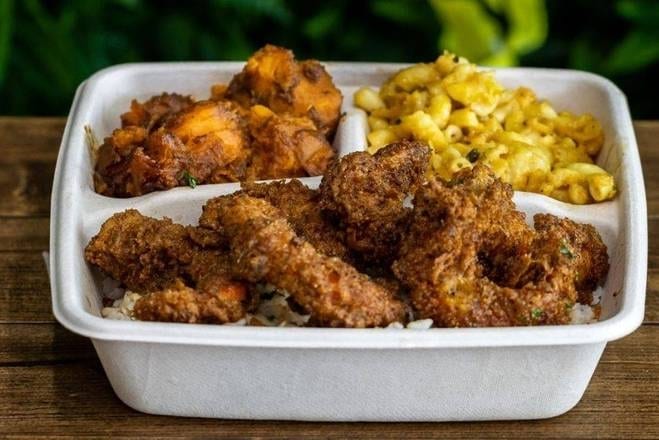 Crispy Shrimp Dinner.